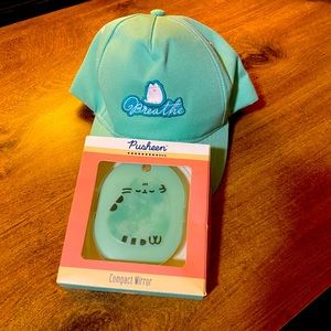 Official Pusheen hat and compact mirror ❤️